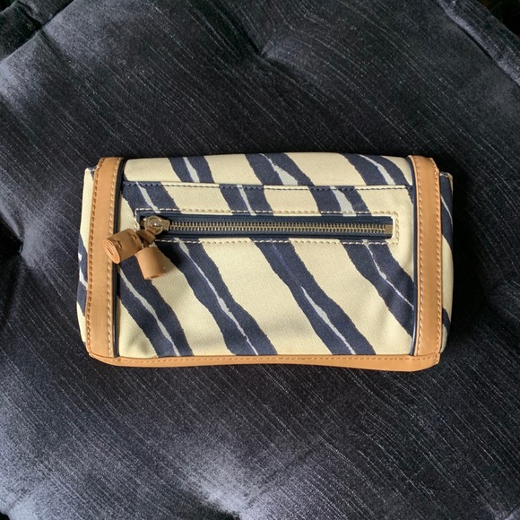 LOFT clutch - Picture 2 of 3